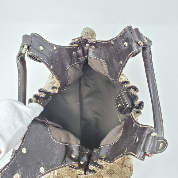 💯 AUTH GUCCI GG CANVAS LEATHER STUDED GATHER BAG - Picture 6 of 9